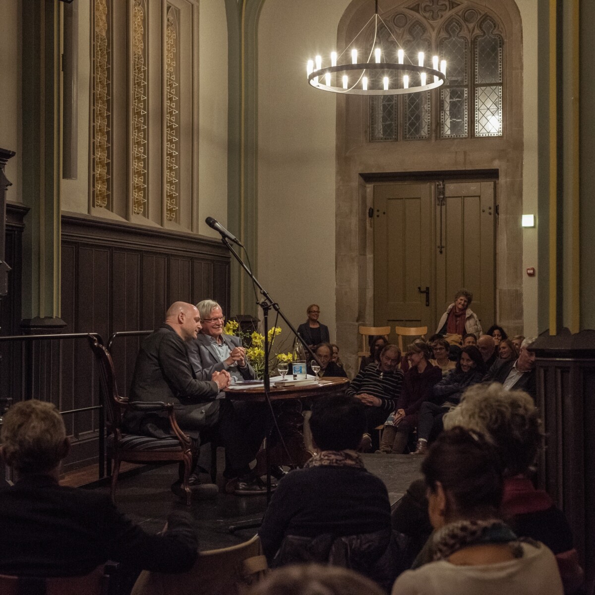 Daniel Hell im Dialog mit Florian Werner an den ersten Hohenegg Gesprächen