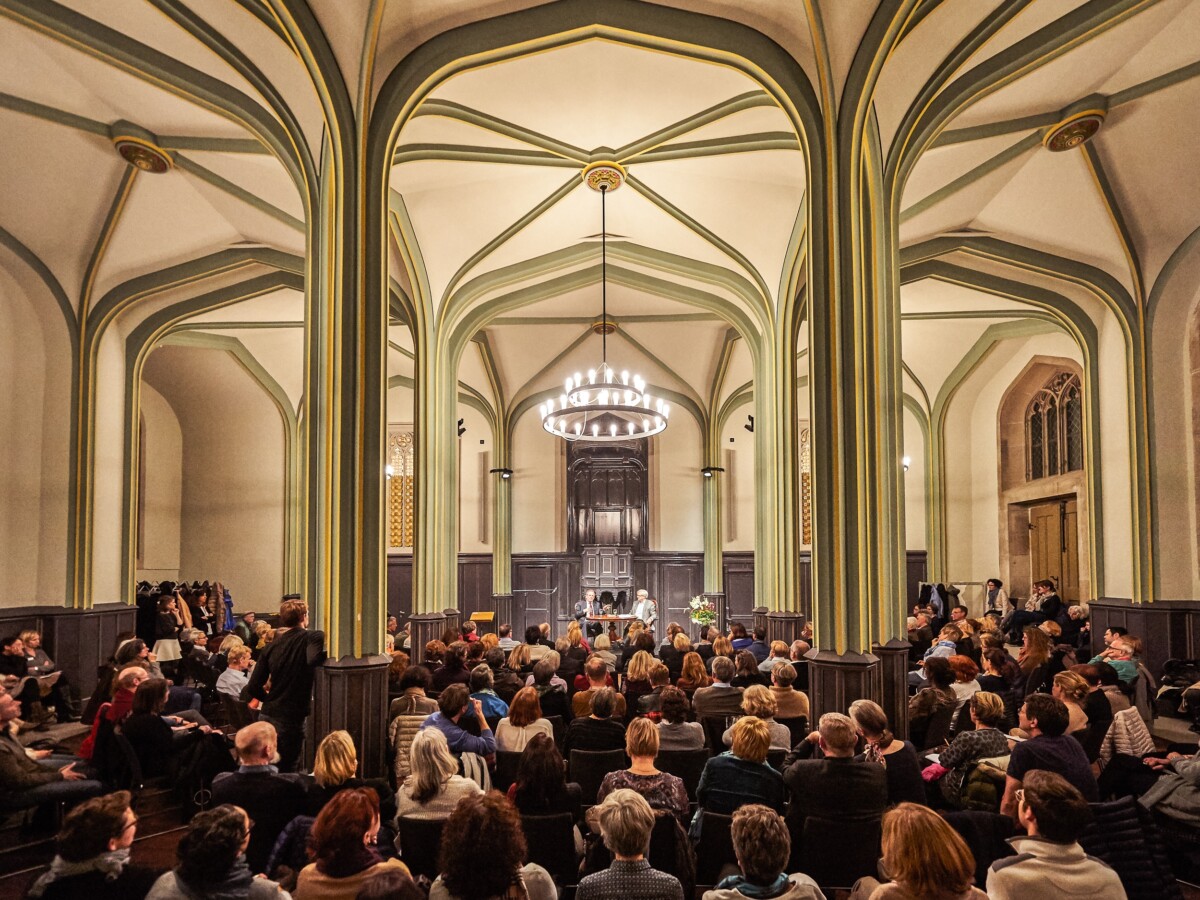 Teilnehmer der Hohenegg Gespräche im Kulturhaus Helferei