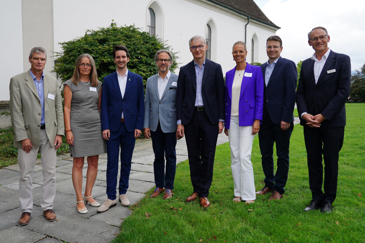 Gruppenbild Referenten Symposium 2023